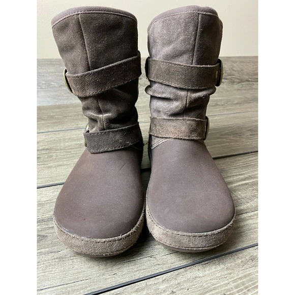 Crocs Shoes | Crocs Women's Berryessa Suede Buckle Boots Brown Size US 7 | Color: Brown | Size: 7 | Happenedupon's Closet